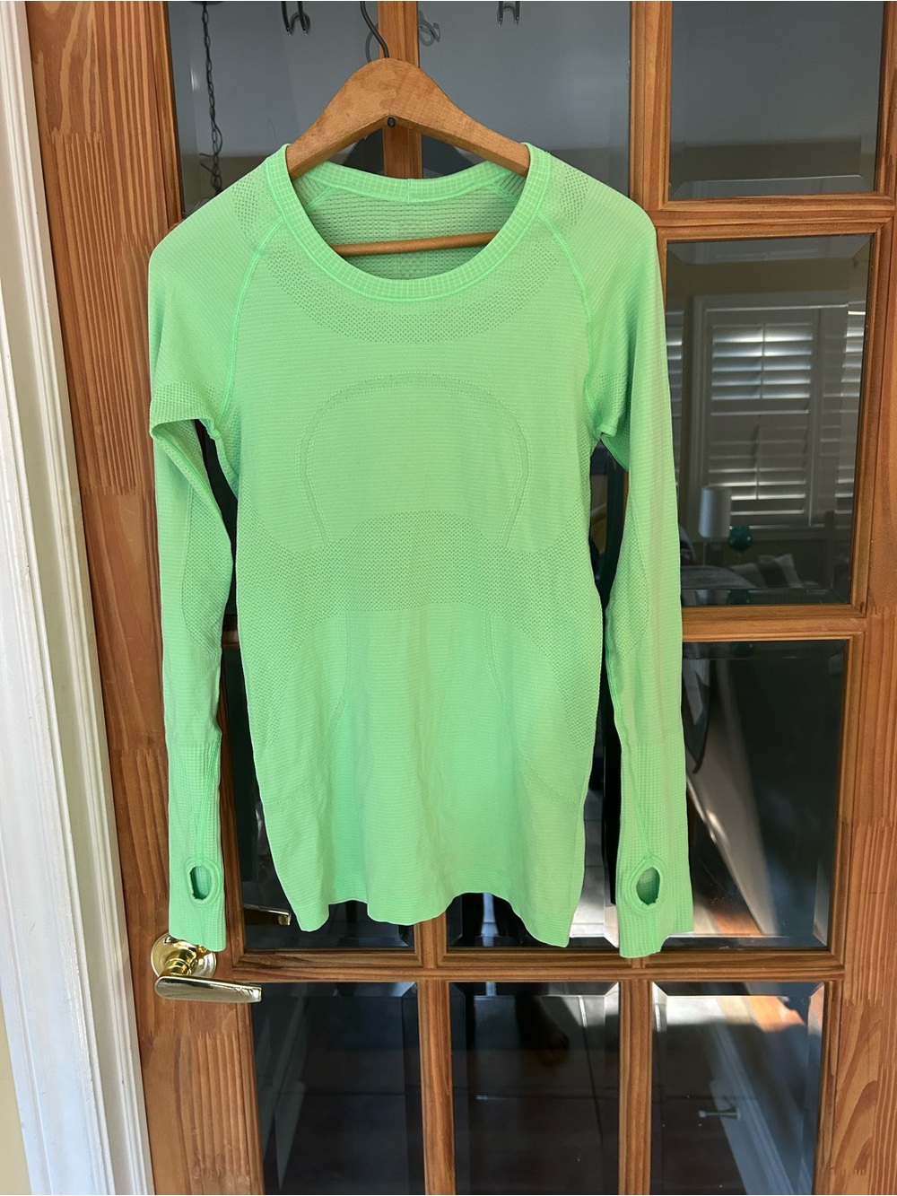 Swiftly Tech Long-Sleeve Shirt